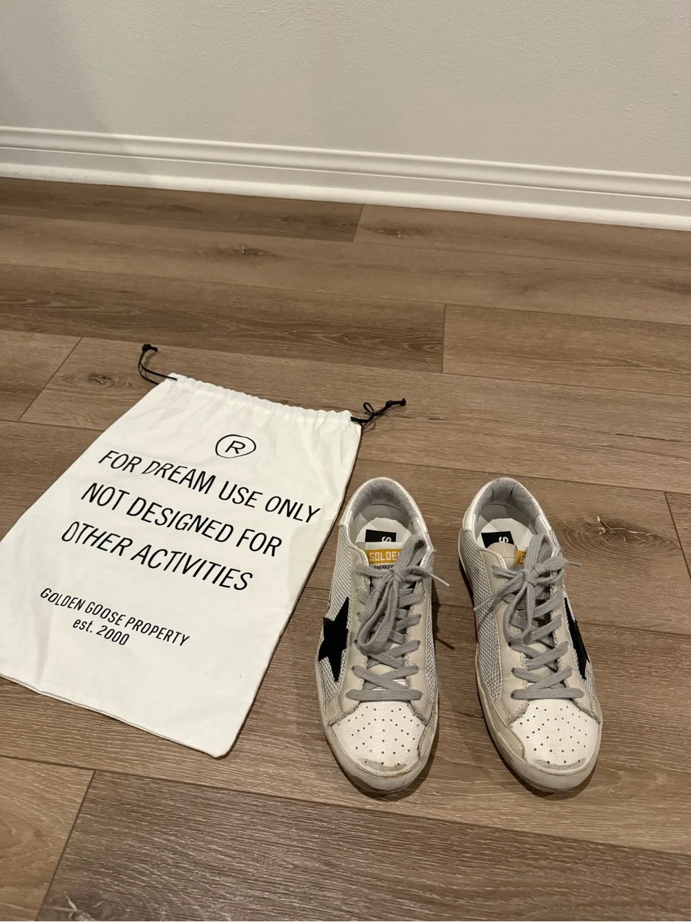 Golden Goose women’s White Sneakers with Black Star and Gray Laces